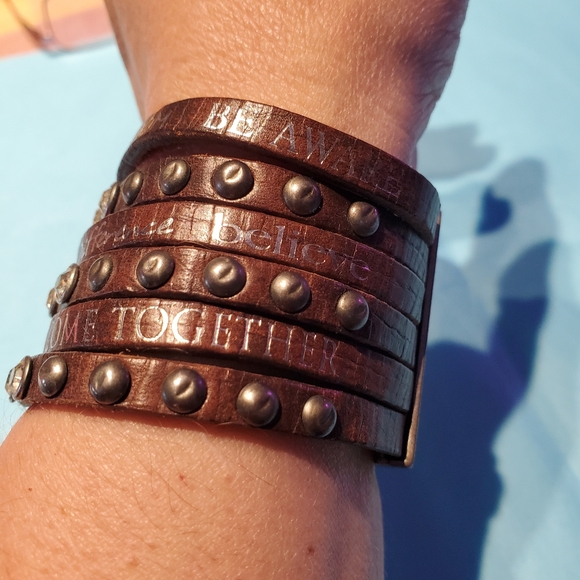 Good works make a difference bracelet - Picture 7 of 8